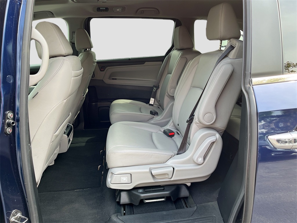 2024 Honda Odyssey Touring photo 24