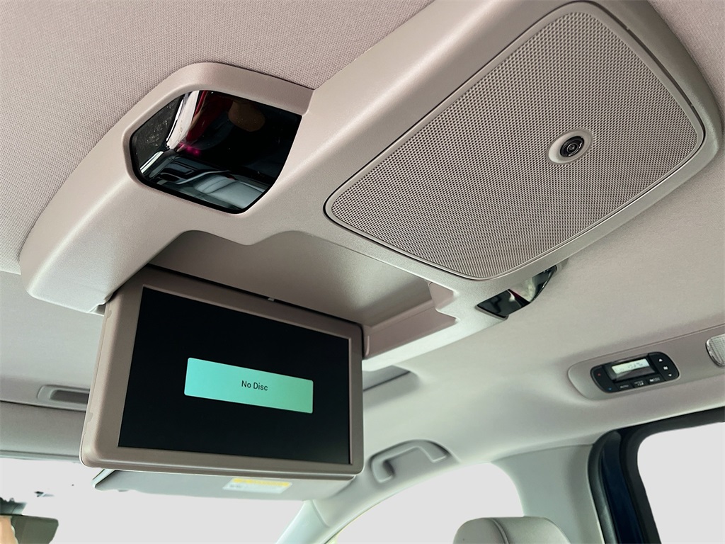 2024 Honda Odyssey Touring photo 25