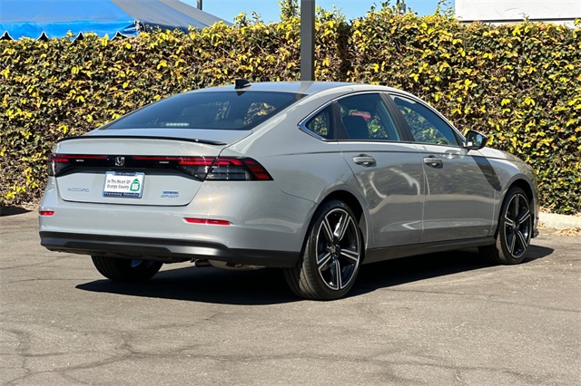 2025 Honda Accord Hybrid Sport photo 4