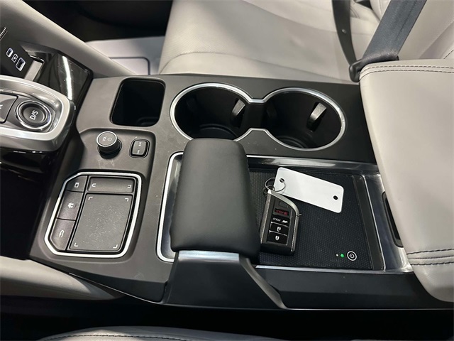 used 2023 Acura MDX car, priced at $39,936