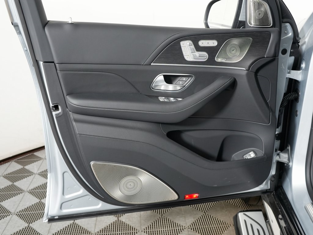 new 2026 Mercedes-Benz GLS car, priced at $190,250