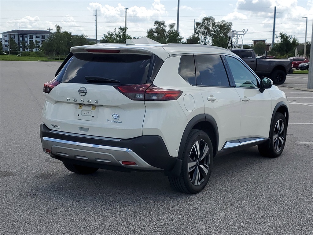 2022 Pearl White Tricoat Nissan Rogue Platinum FWD SUV