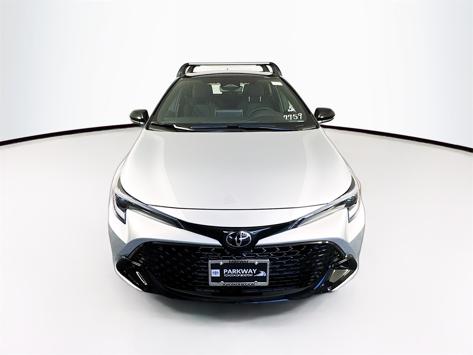 2025 Toyota Corolla SE photo 2