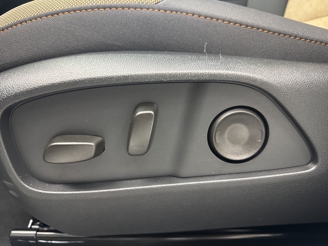 new 2026 Chevrolet Equinox car, priced at $37,970