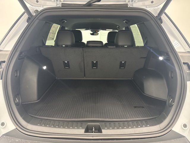 new 2026 Chevrolet Equinox car, priced at $37,970