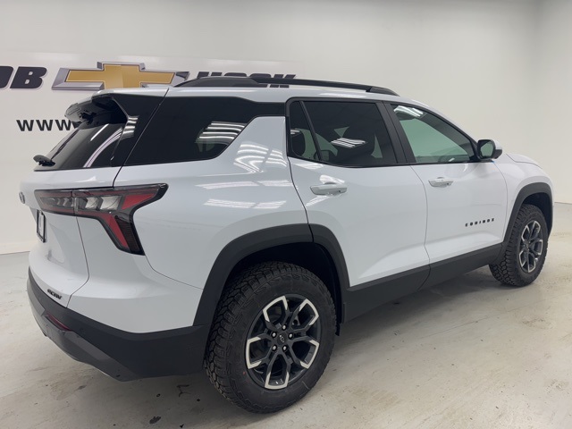 new 2026 Chevrolet Equinox car, priced at $37,970