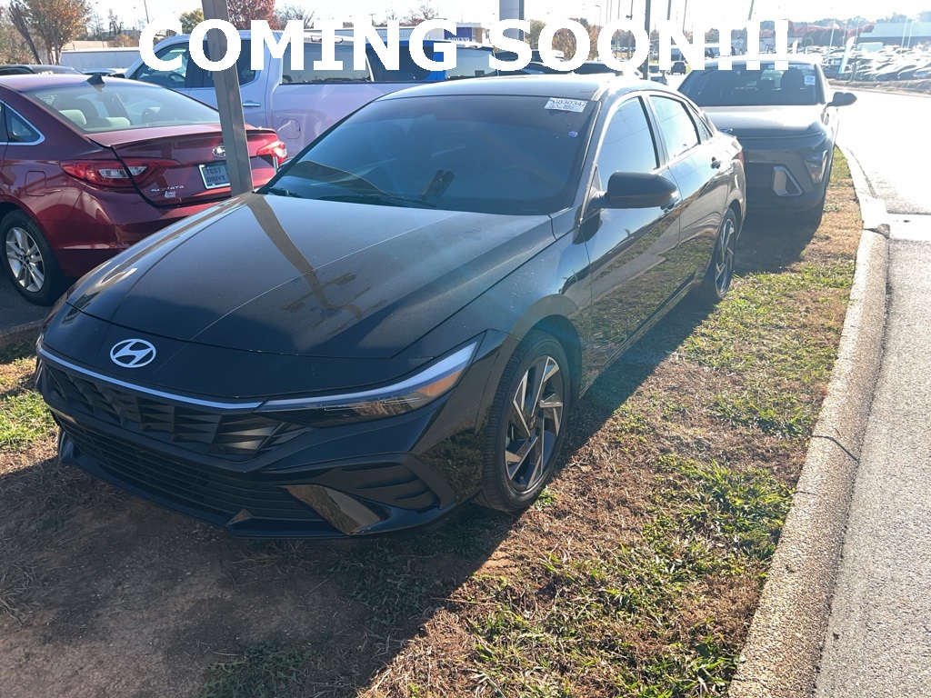 2025 Hyundai Elantra 