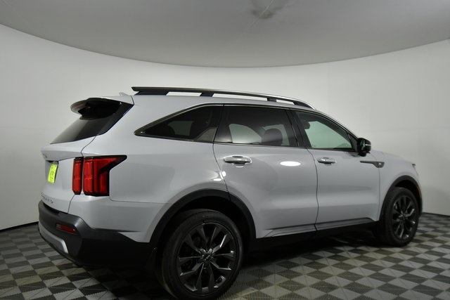 2022 Kia Sorento X-Line SX Prestige photo 4
