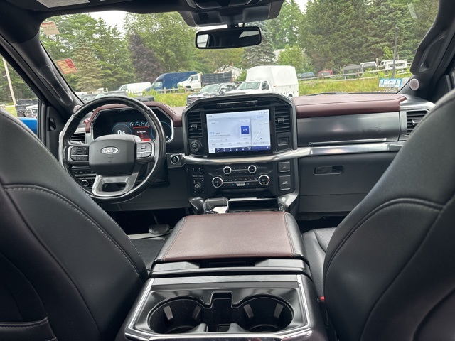 2021 Ford F-150 Lariat FX4 photo 13