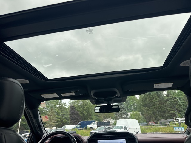 2021 Ford F-150 Lariat FX4 photo 14