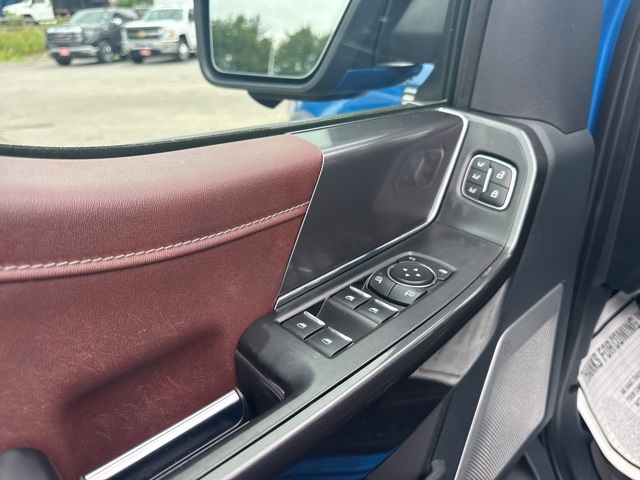 2021 Ford F-150 Lariat FX4 photo 17