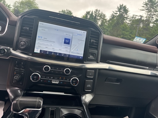 2021 Ford F-150 Lariat FX4 photo 19
