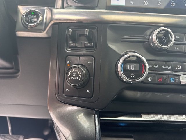 2021 Ford F-150 Lariat FX4 photo 20