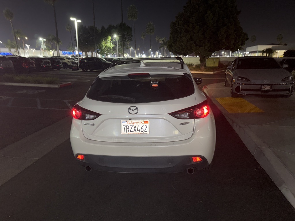 2016 Mazda Mazda3 Grand Touring photo 2