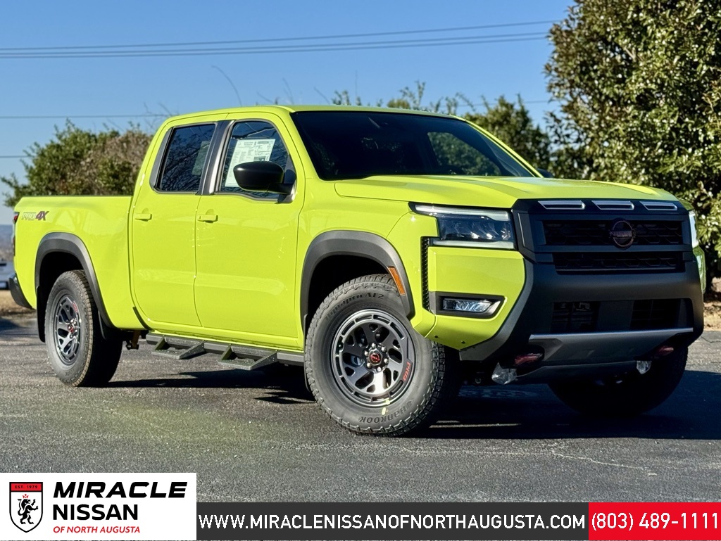 2026 Nissan Frontier PRO-4X's photo