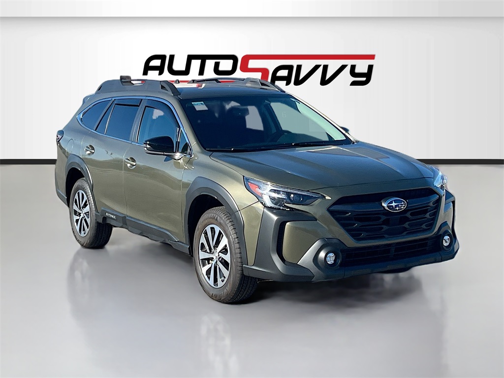 2024 Subaru Outback Premium's photo