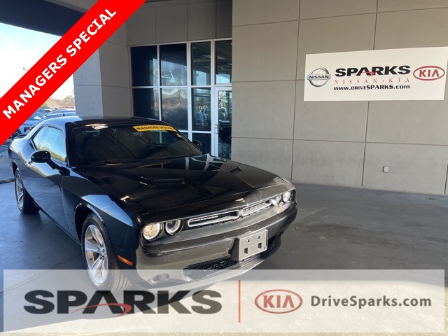 2023 Dodge Challenger SXT's photo