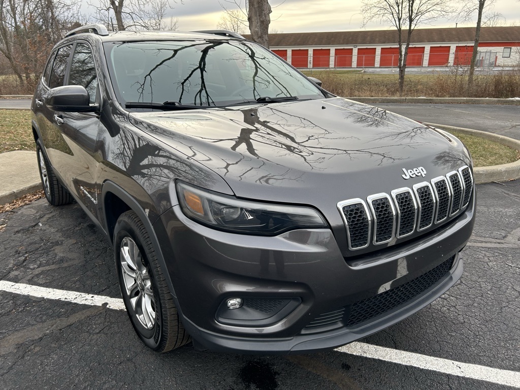 used 2019 Jeep Cherokee car, priced at $13,774