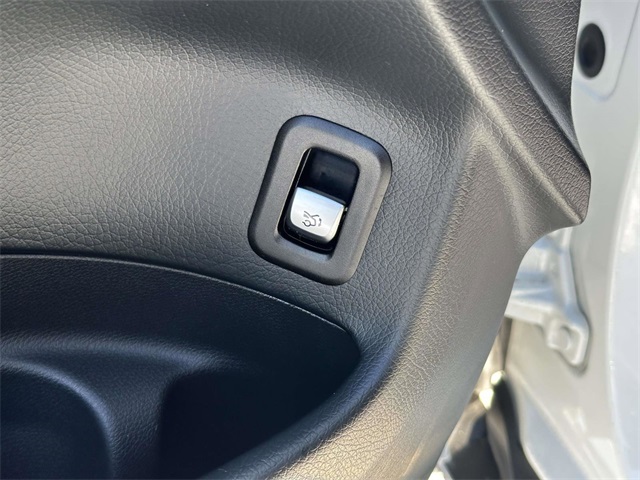 used 2022 Mercedes-Benz GLC car, priced at $42,991