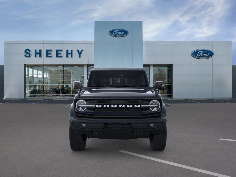2025 Ford Bronco Outer Banks photo 5