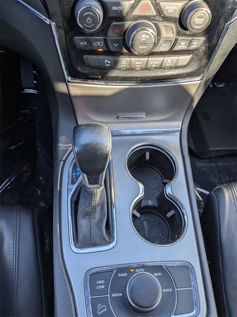 2020 Jeep Grand Cherokee Limited photo 12