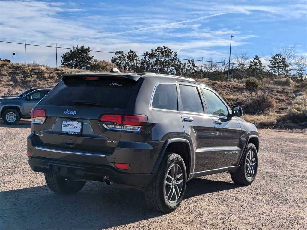 2020 Jeep Grand Cherokee Limited photo 4