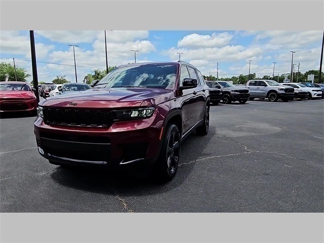 2024 Jeep Grand Cherokee L Altitude 4x4