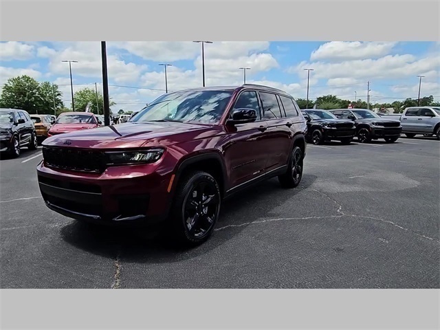 2024 Jeep Grand Cherokee L Altitude 4x4
