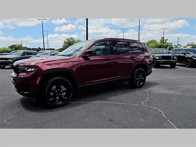 2024 Jeep Grand Cherokee L Altitude 4x4