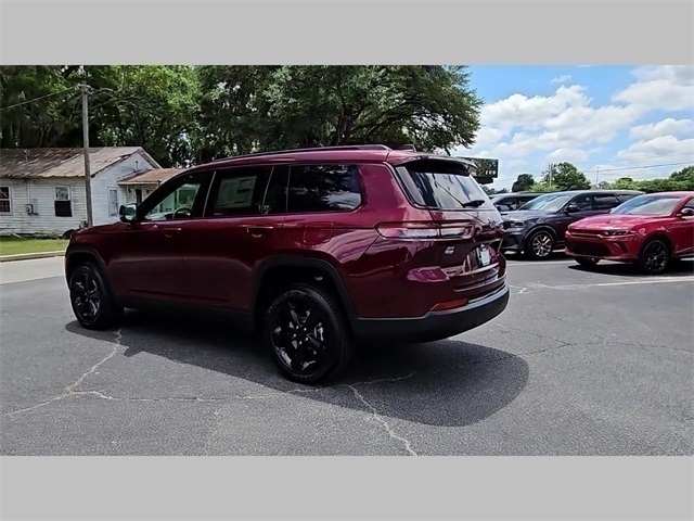 2024 Jeep Grand Cherokee L Altitude 4x4