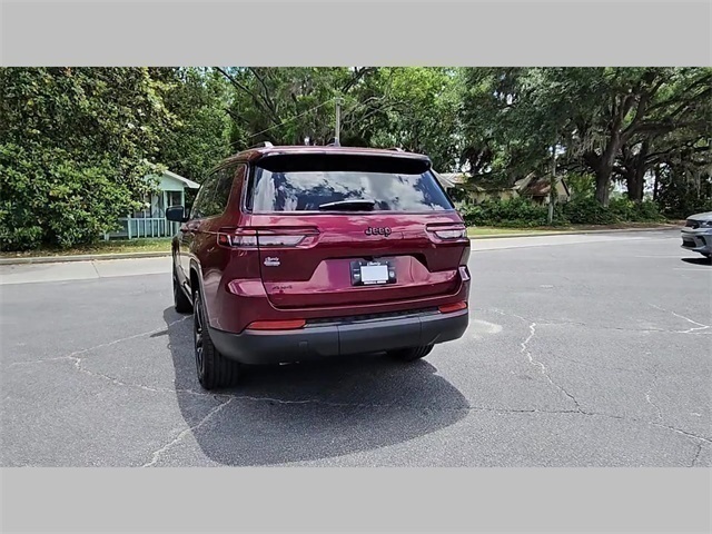 2024 Jeep Grand Cherokee L Altitude 4x4