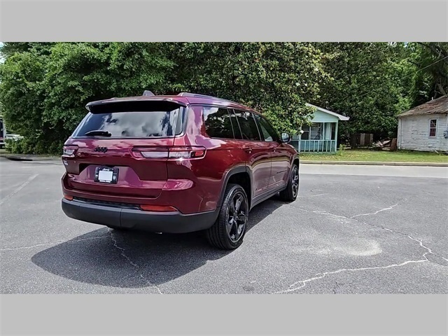 2024 Jeep Grand Cherokee L Altitude 4x4