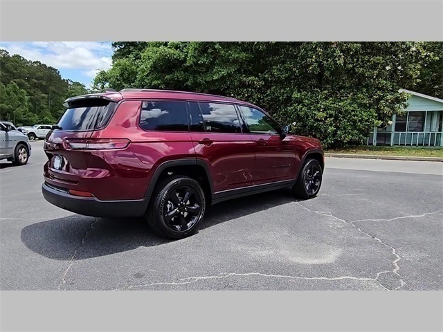 2024 Jeep Grand Cherokee L Altitude 4x4