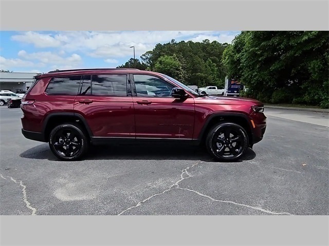 2024 Jeep Grand Cherokee L Altitude 4x4