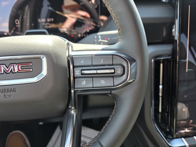 2025 GMC Yukon AT4