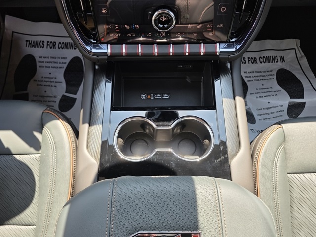 2025 GMC Yukon AT4