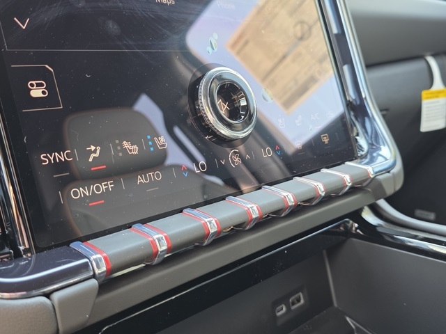 2025 GMC Yukon AT4