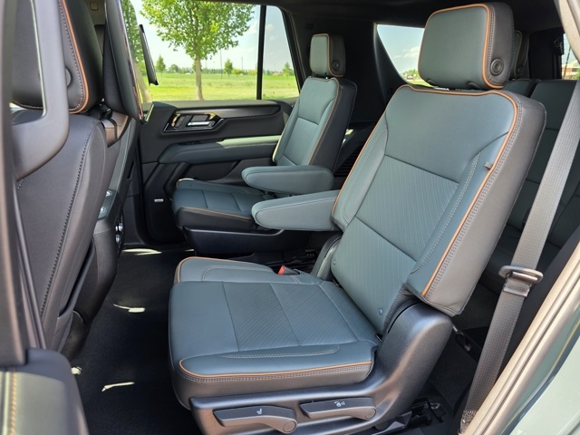2025 GMC Yukon AT4
