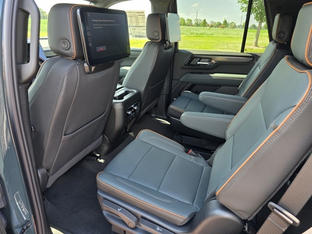 2025 GMC Yukon AT4