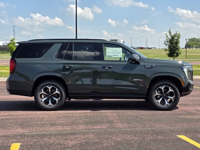 2025 GMC Yukon AT4