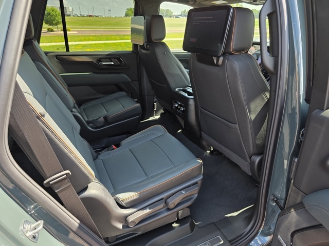 2025 GMC Yukon AT4