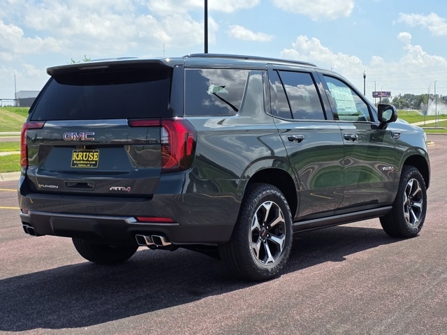 2025 GMC Yukon AT4