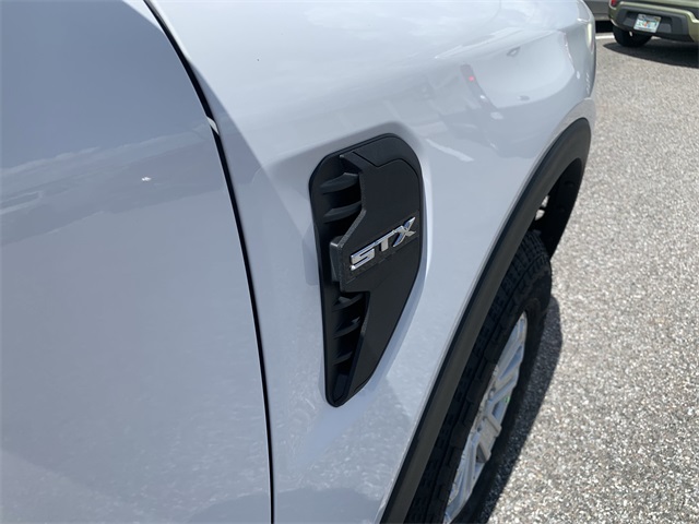 2025 Oxford White Ford Ranger XL 4X4 Truck