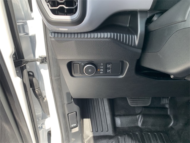 2025 Oxford White Ford Ranger XL 4X4 Truck