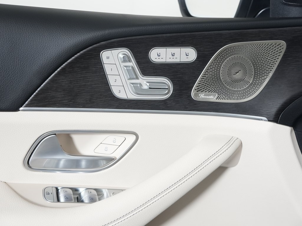 new 2026 Mercedes-Benz GLE car, priced at $76,890