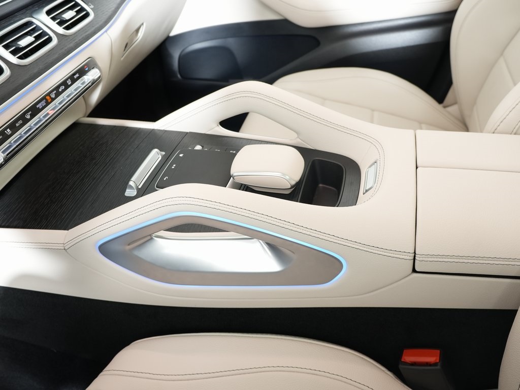 new 2026 Mercedes-Benz GLE car, priced at $76,890