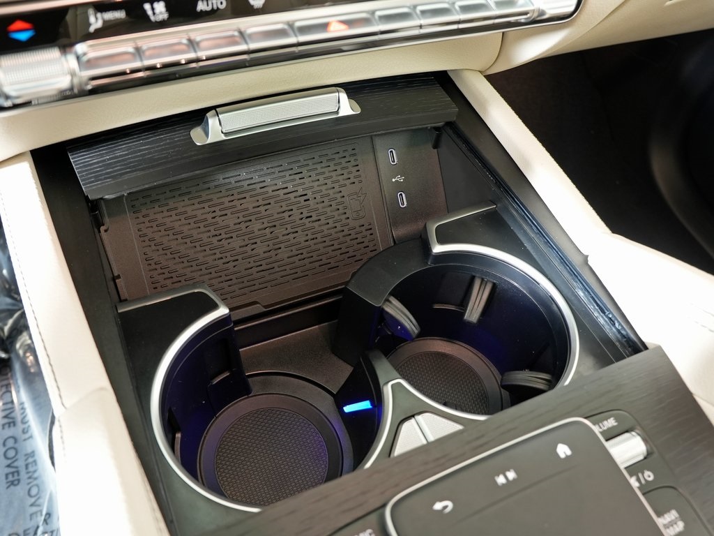 new 2026 Mercedes-Benz GLE car, priced at $76,890