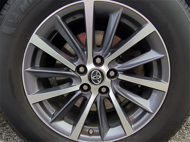 used 2019 Toyota Highlander car, priced at $19,600