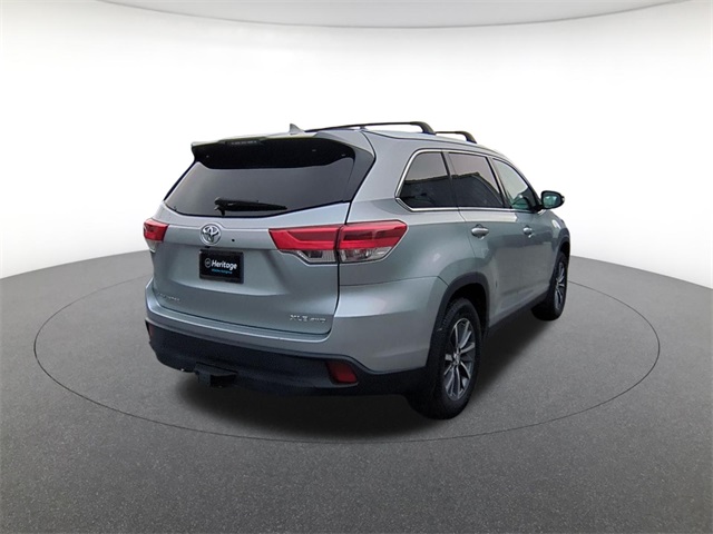 used 2019 Toyota Highlander car, priced at $19,600