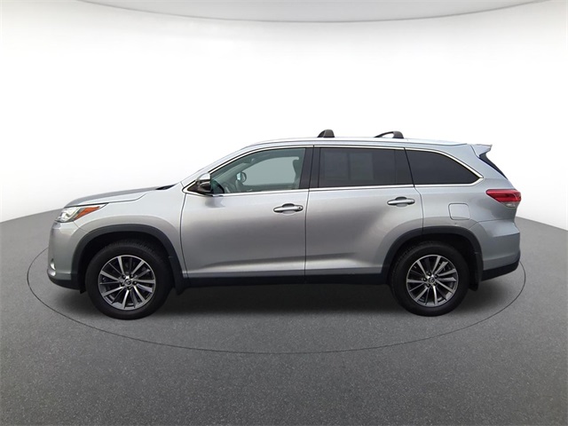 used 2019 Toyota Highlander car, priced at $19,600